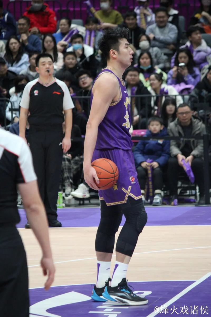 邹雨宸关键得分 北控战胜山东 邹雨宸关键得分 北控战胜山东