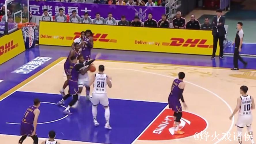 邹雨宸关键得分 北控战胜山东 邹雨宸关键得分 北控战胜山东